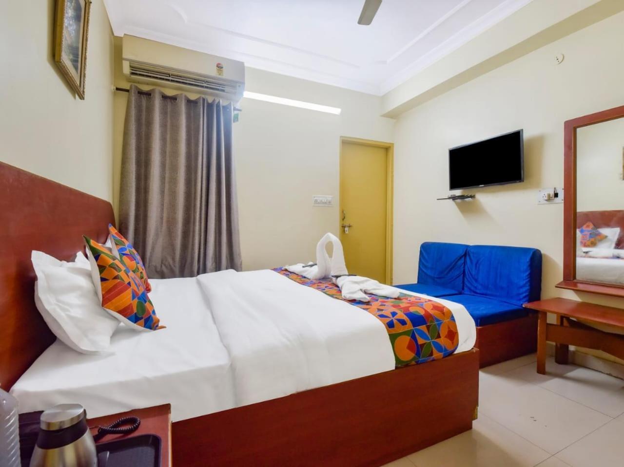 Utsav Hotel Джапур Экстерьер фото