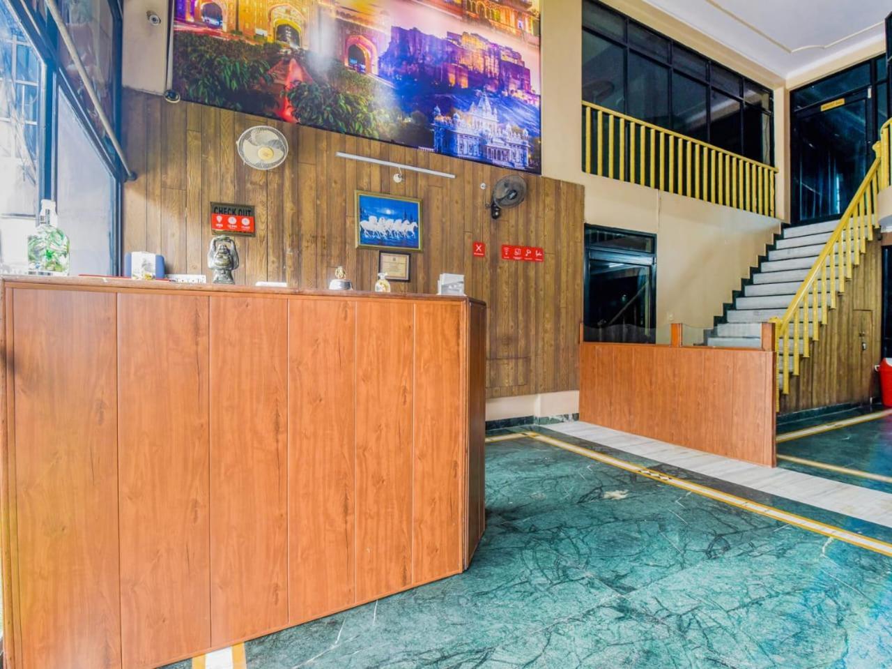 Utsav Hotel Джапур Экстерьер фото