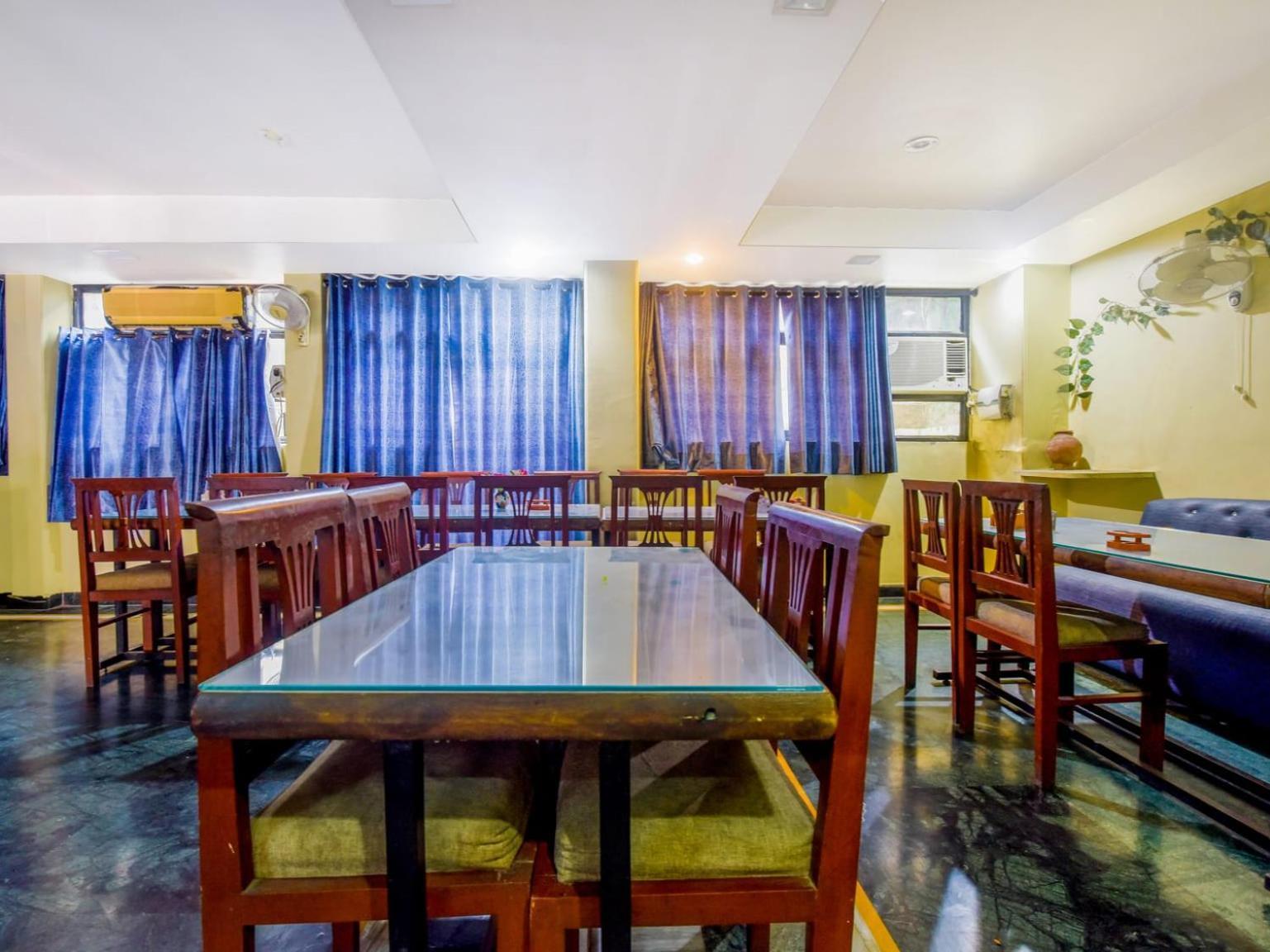 Utsav Hotel Джапур Экстерьер фото